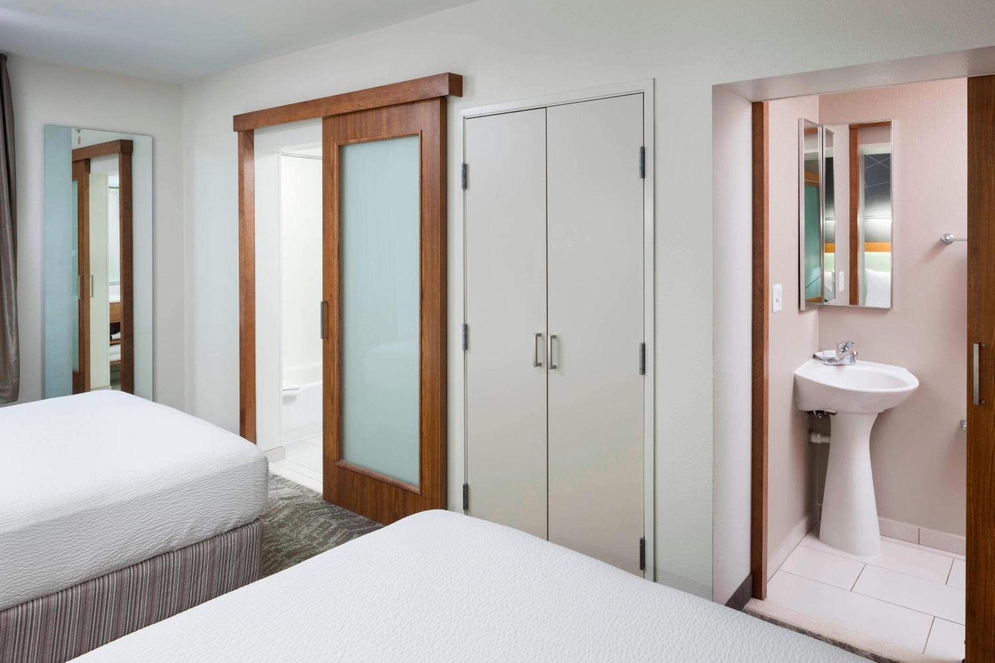 Springhill Suites By Marriott Salt Lake City Airport Экстерьер фото