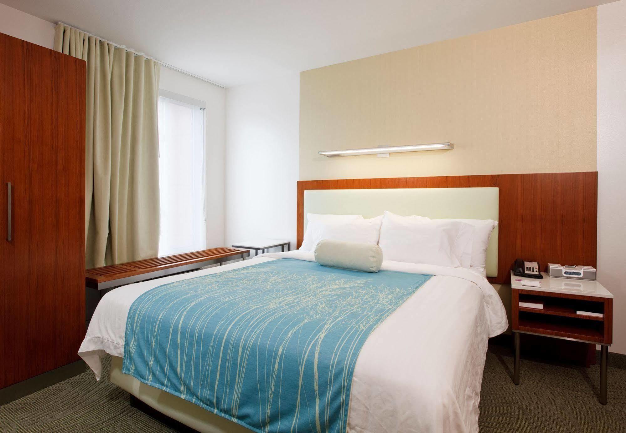 Springhill Suites By Marriott Salt Lake City Airport Экстерьер фото