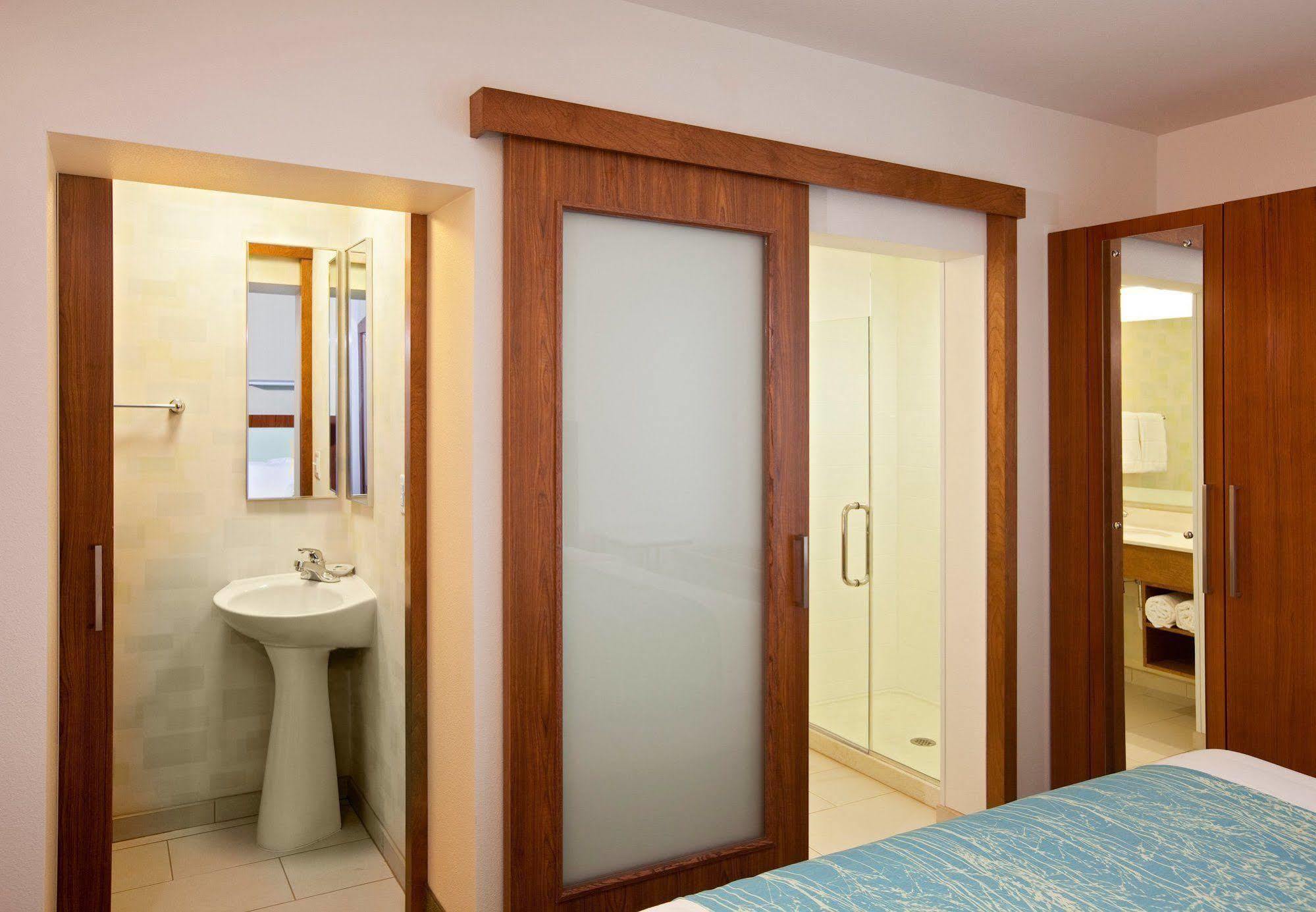 Springhill Suites By Marriott Salt Lake City Airport Экстерьер фото