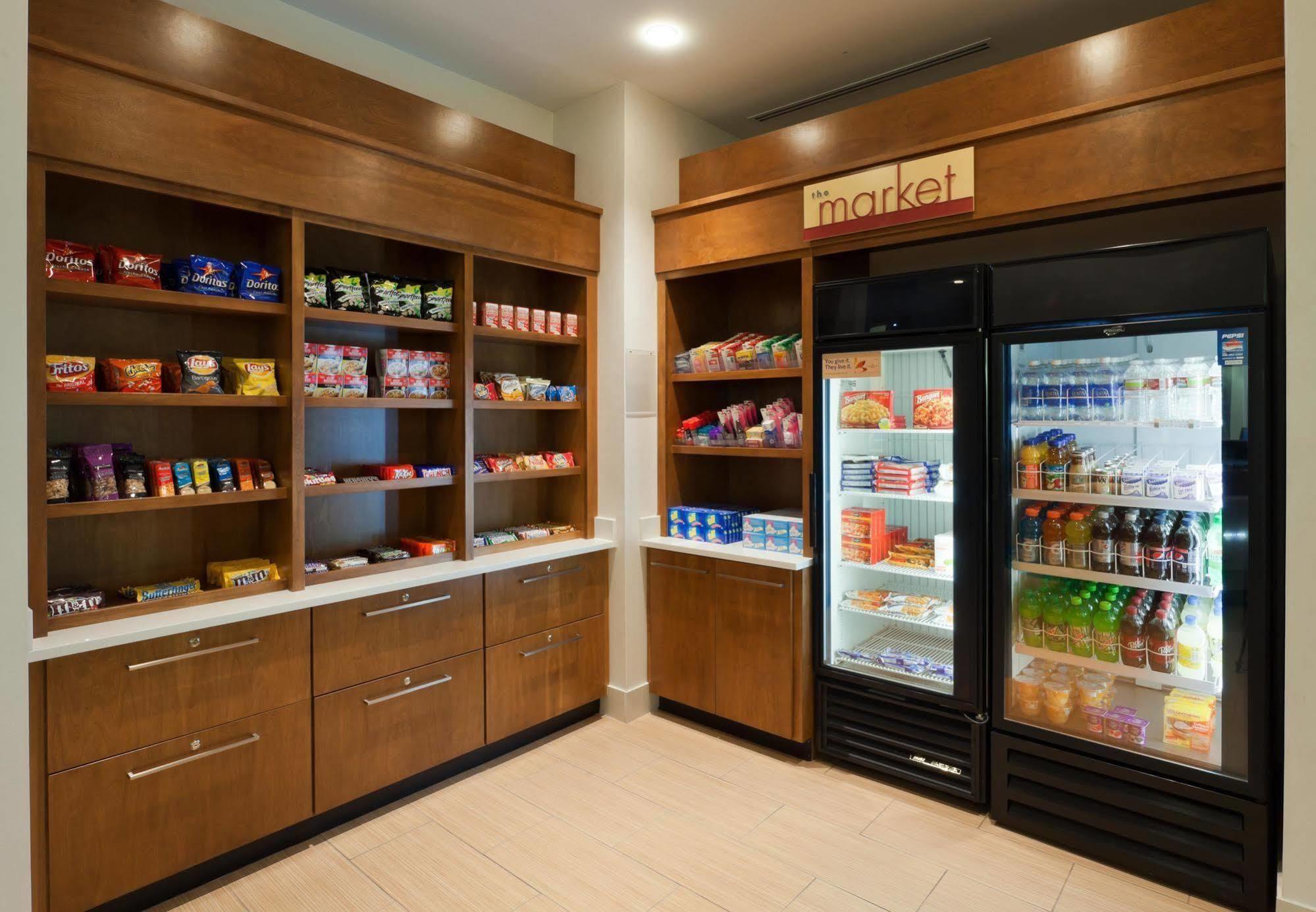 Springhill Suites By Marriott Salt Lake City Airport Экстерьер фото